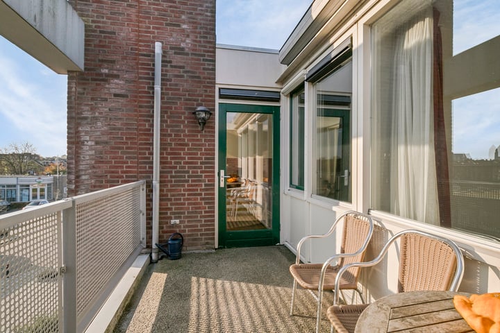 View photo 41 of Weidestraat 19