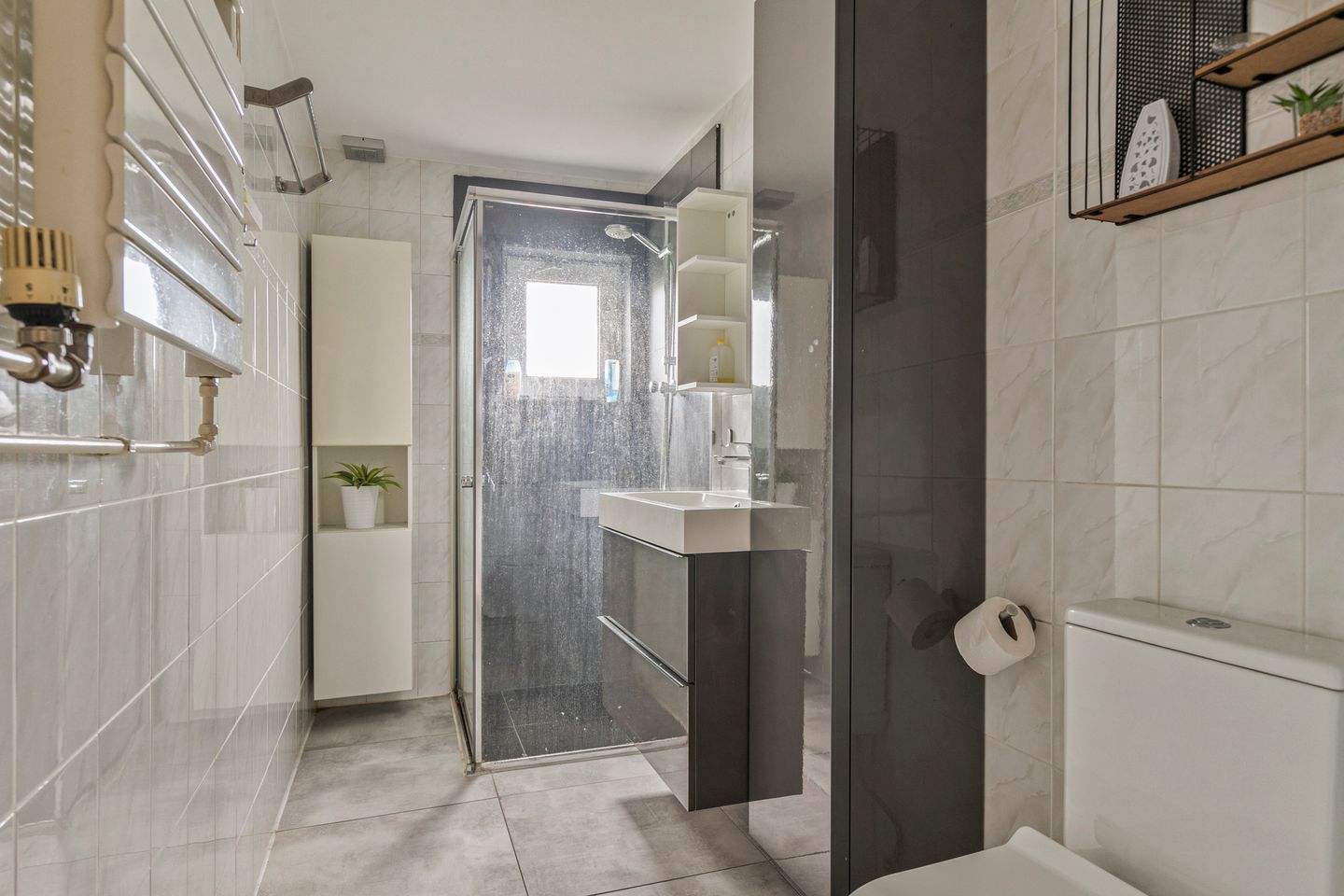 Photo 4 of Schiedamseweg Beneden 525-C