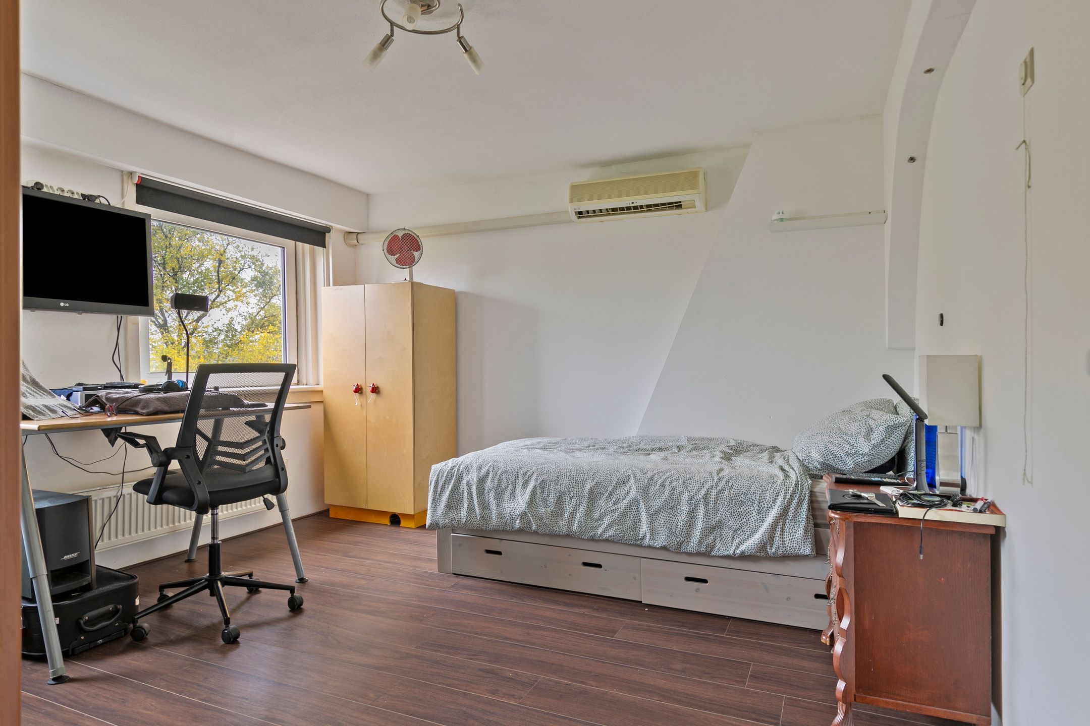 Photo 21 of Schiedamseweg Beneden 525-C