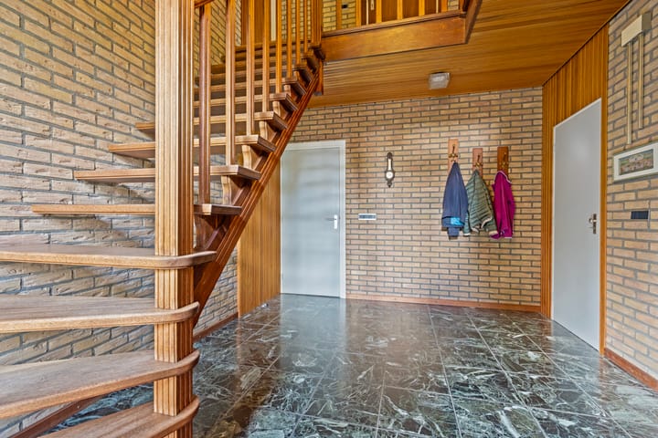 Foto 9 van Moostenstraat 16