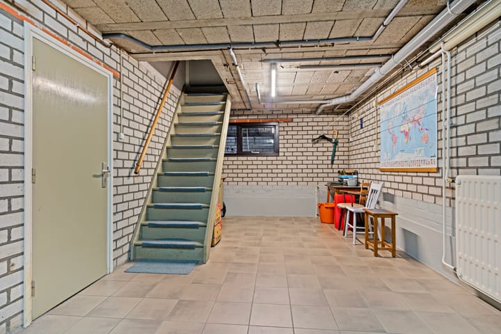 Foto 24 van Moostenstraat 16