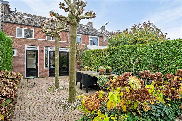 View photo 31 of Mgr Dr Meuwesestraat 16