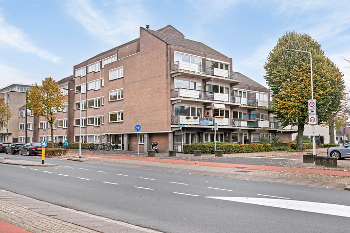 View photo 1 of Markendaalseweg 345