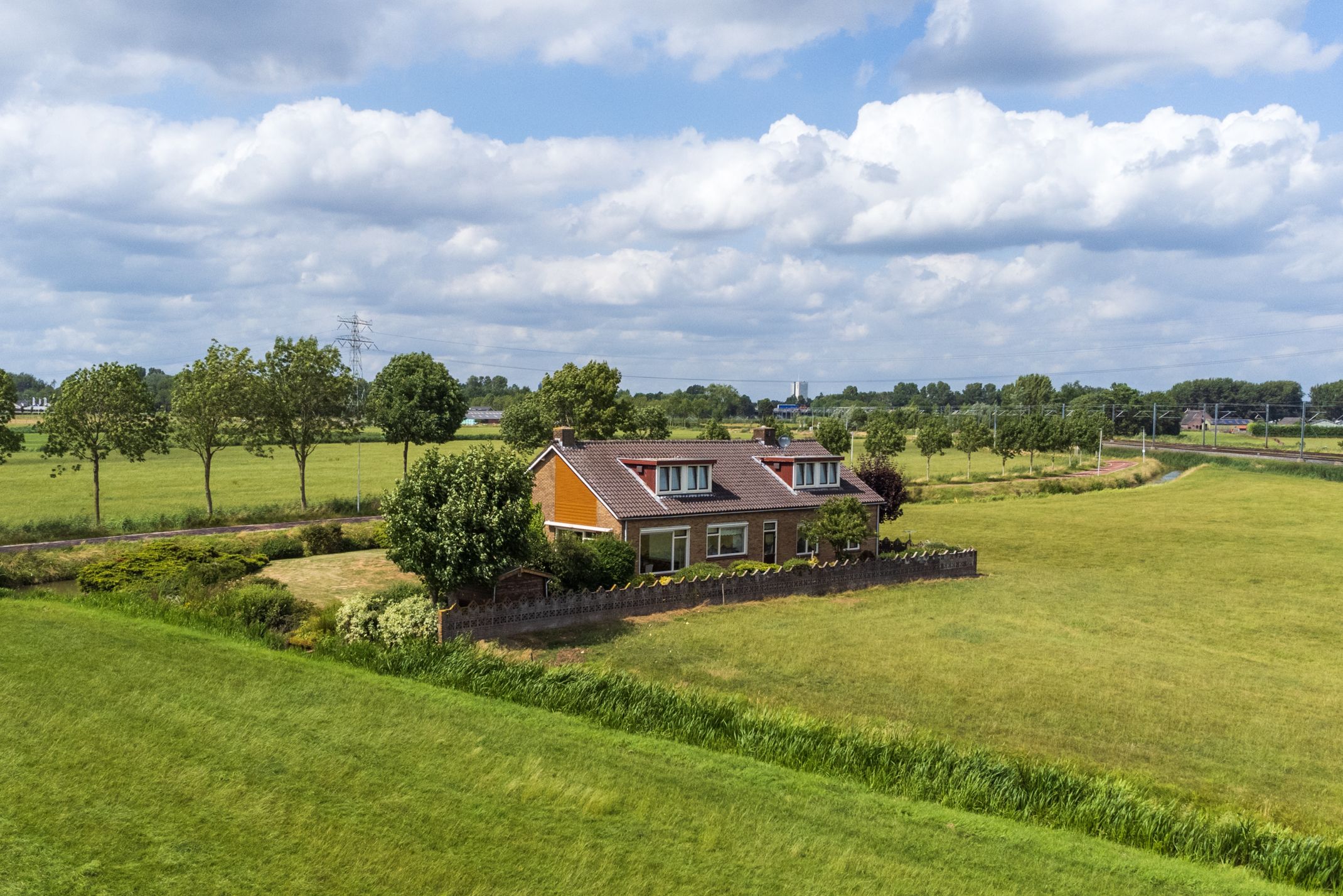 Photo 3 of Oud Wulfseweg 23