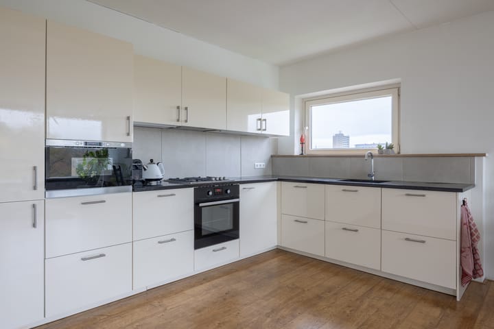 Foto 12 van Heutinkstraat 117