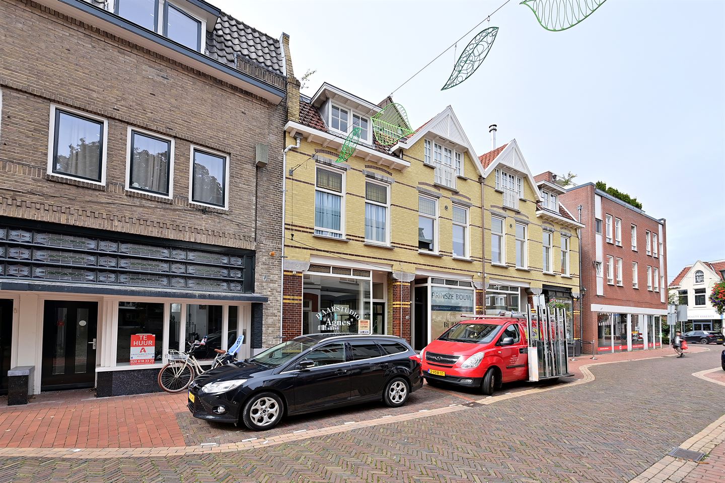 View photo 1 of Kapelstraat 10