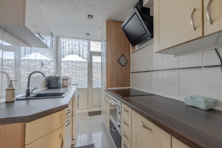 Foto 3 van Anna van Burenstraat 20