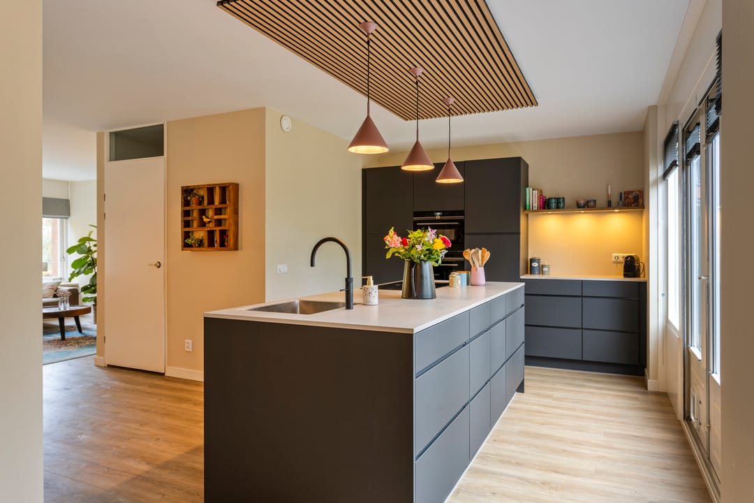 Foto 13 van Schiestraat 36