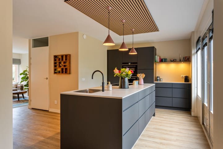 Photo 13 of Schiestraat 36