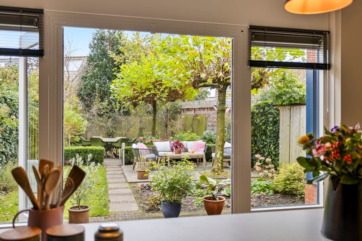 Photo 14 of Schiestraat 36