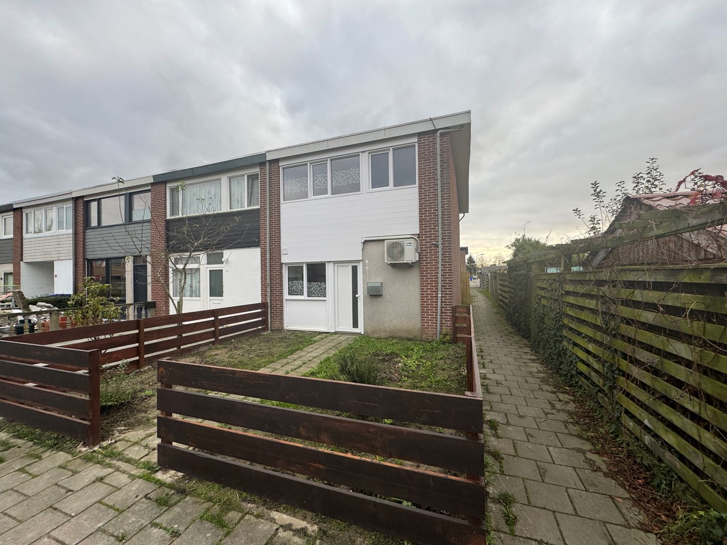 Foto 1 van Beneluxstraat 57