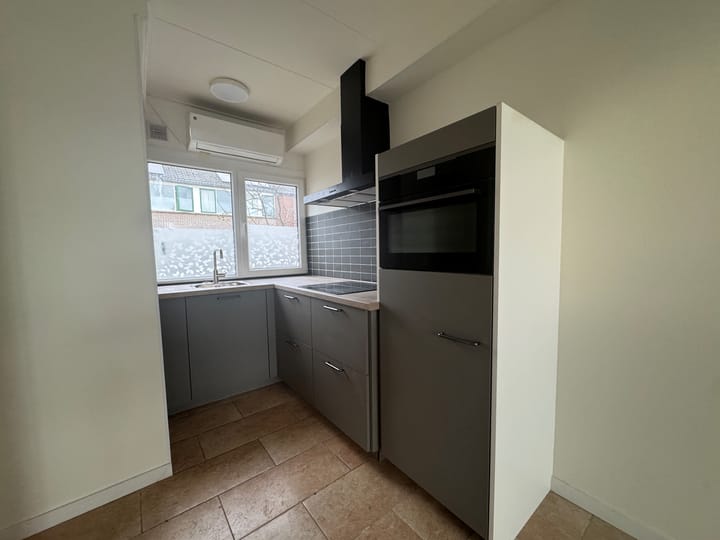 Foto 2 van Beneluxstraat 57