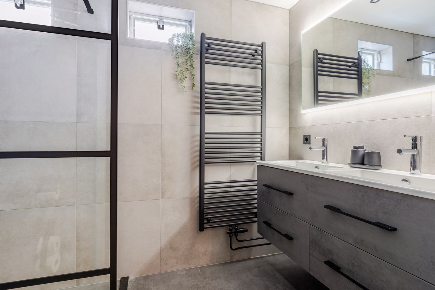 Foto 35 van Frisostraat 5