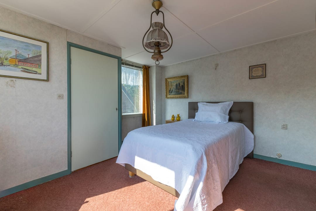 Photo 17 of Hofland 136