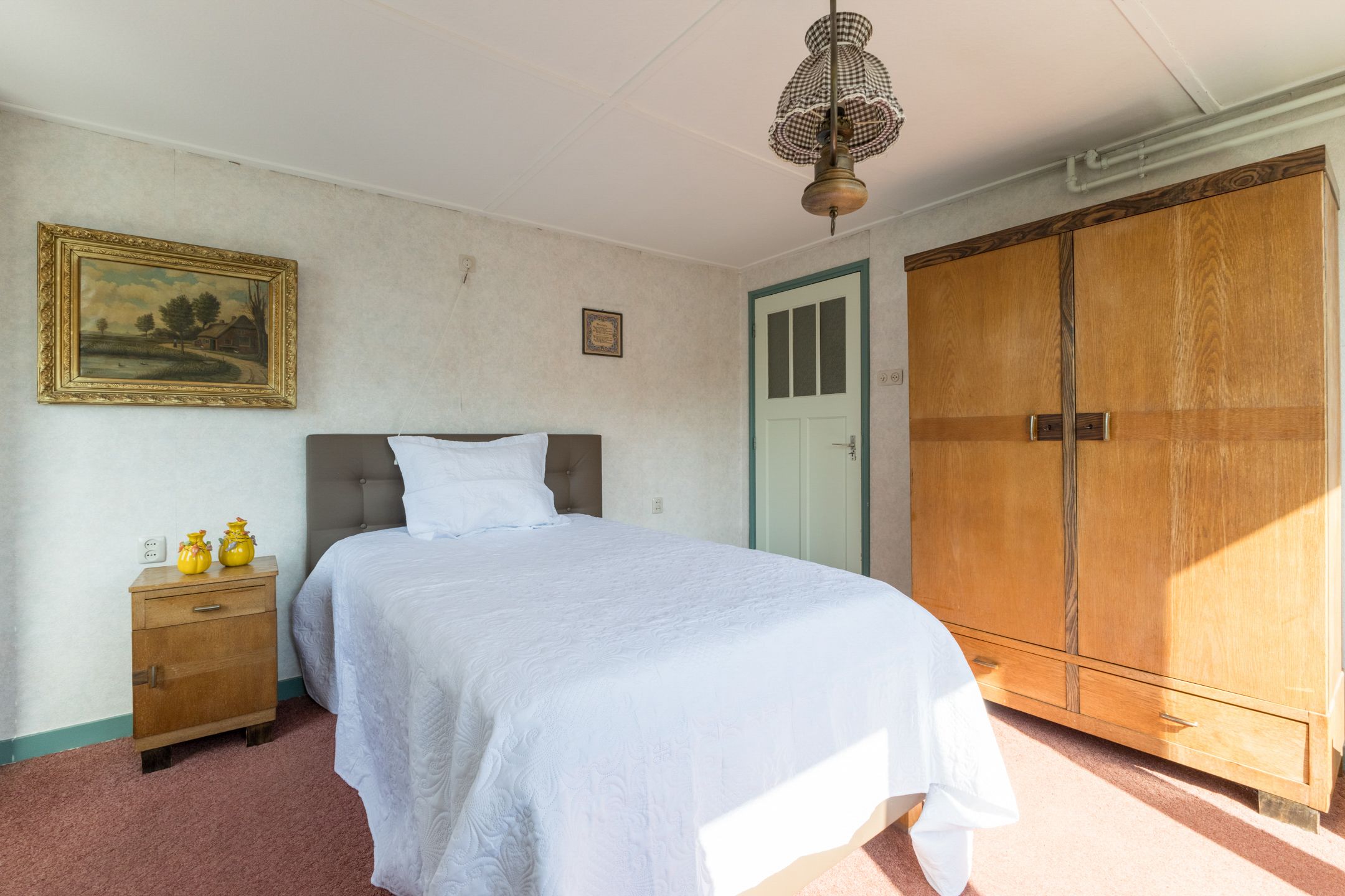 Photo 18 of Hofland 136