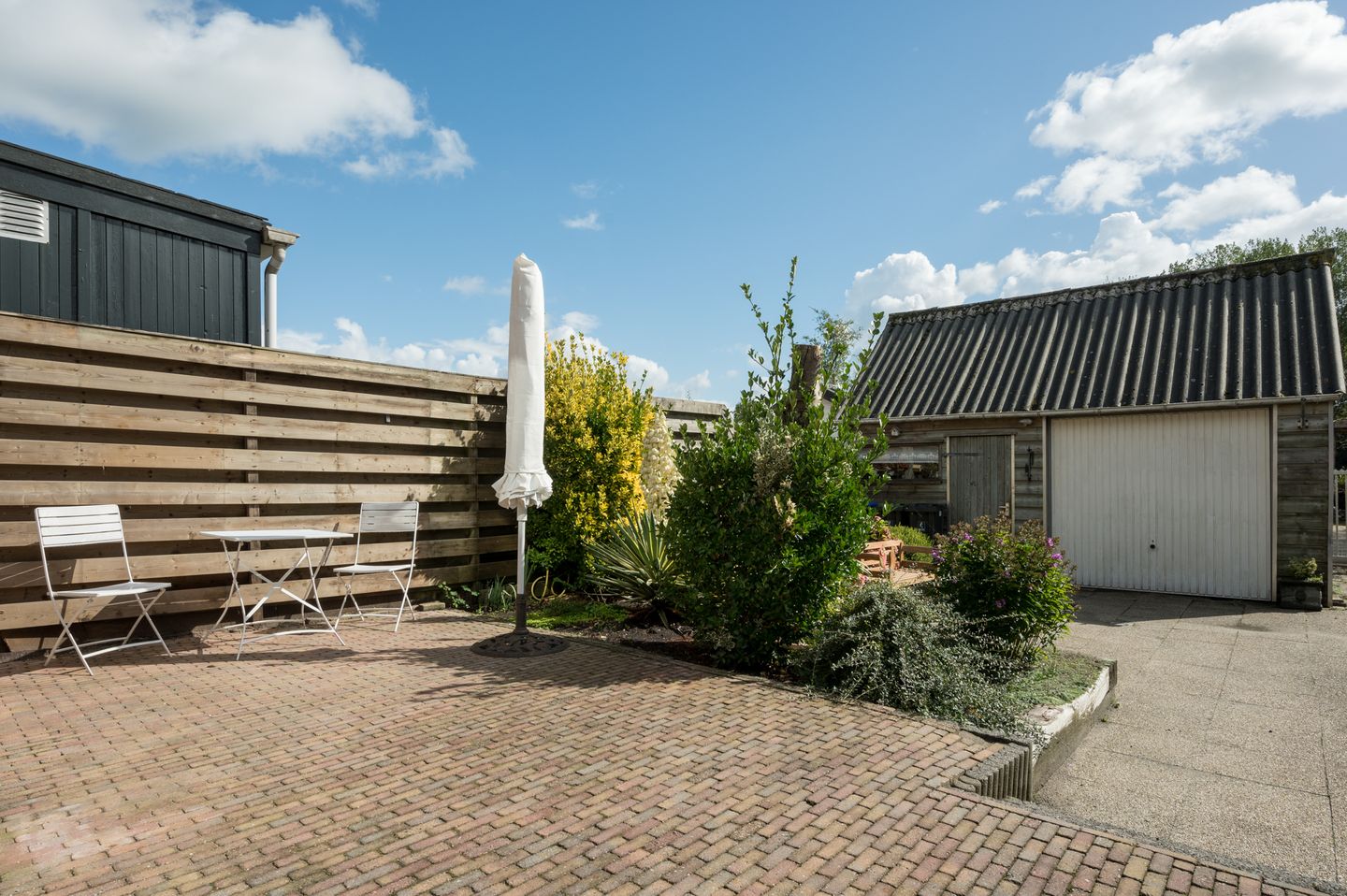 Photo 29 of Hofland 136