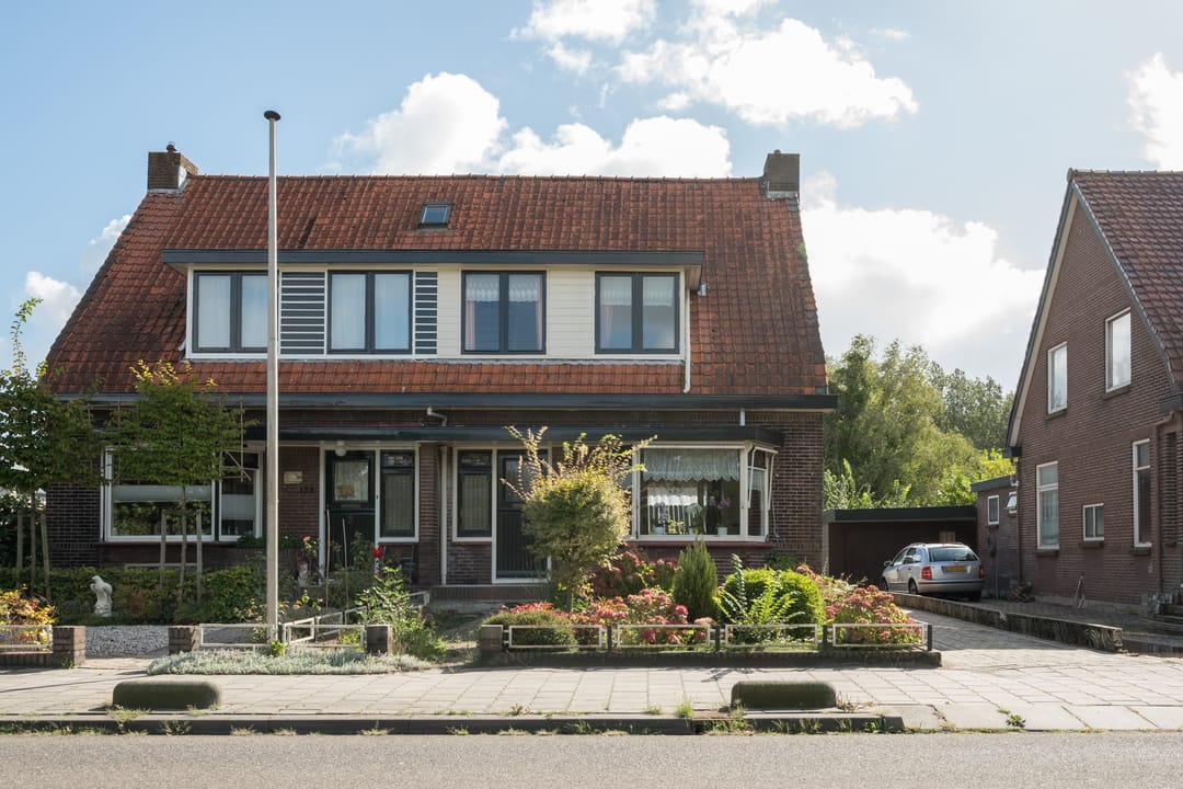 Photo 32 of Hofland 136