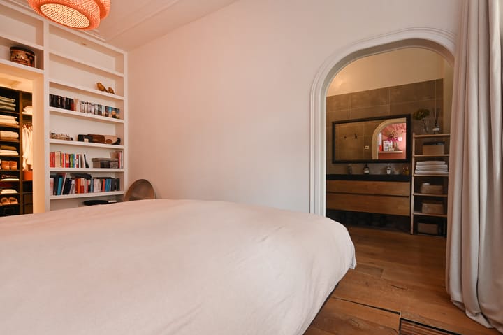 Photo 25 of Valkenboskade 121