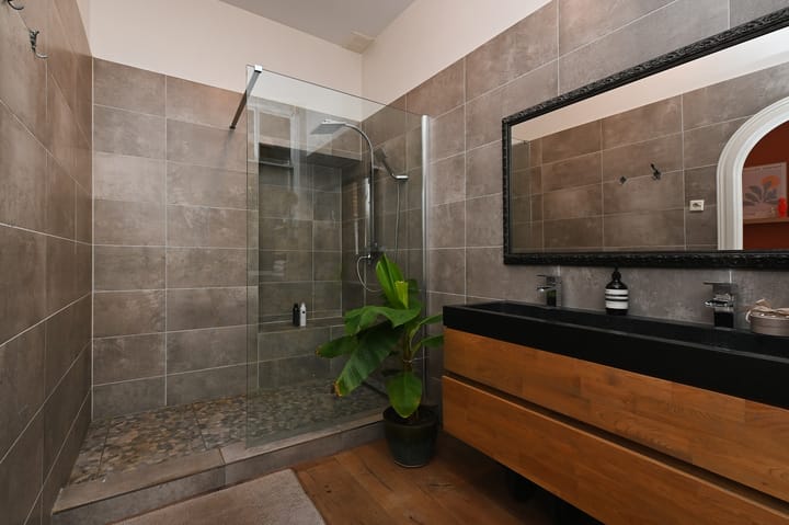 Photo 28 of Valkenboskade 121