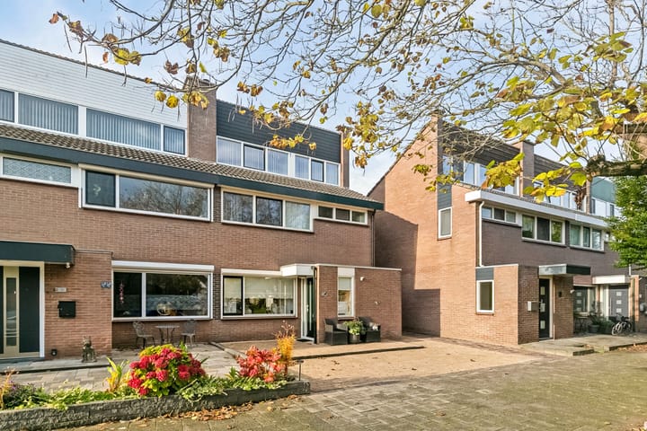 Foto 8 van Bloemenlaan 110