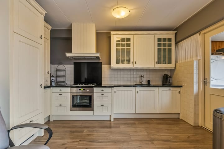 Foto 21 van Bloemenlaan 110