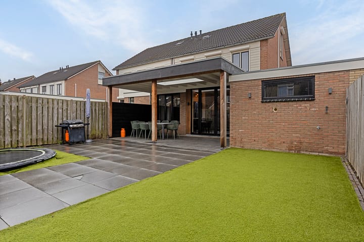 Foto 32 van Van Arkellaan 13