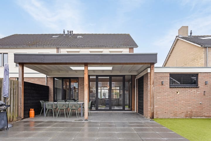 Foto 33 van Van Arkellaan 13