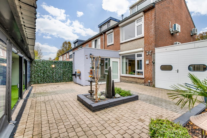 View photo 23 of Pater Bleijsstraat 33