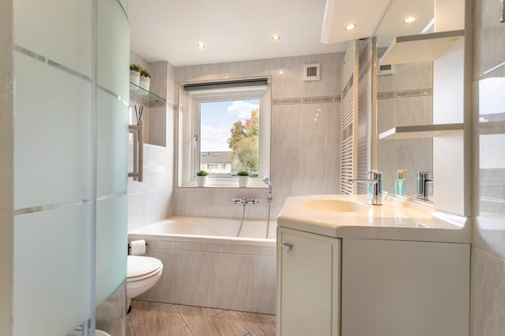 Photo 29 of Pater Bleijsstraat 33