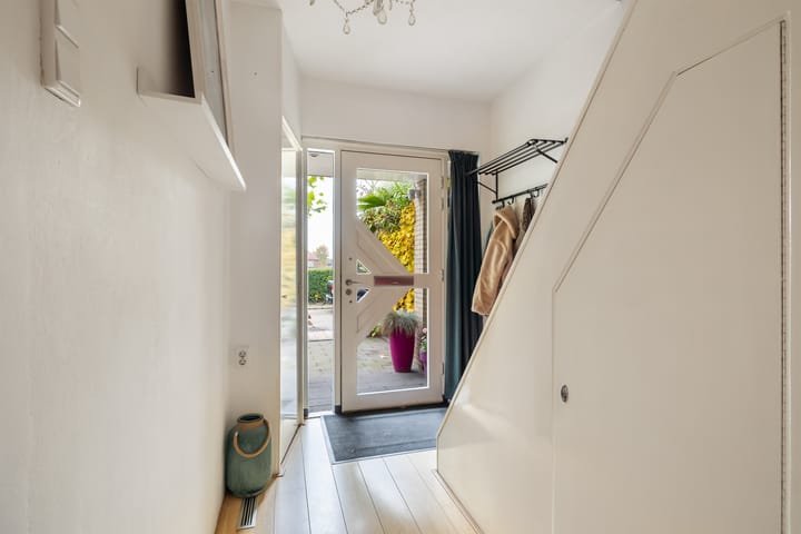 Foto 4 van Leeuwerikweg 6