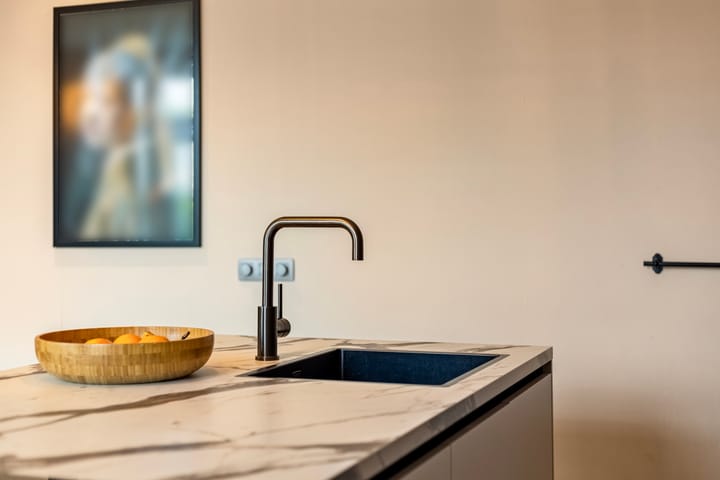 Photo 19 of Veerstraat 9