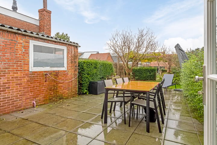 Photo 34 of Veerstraat 9