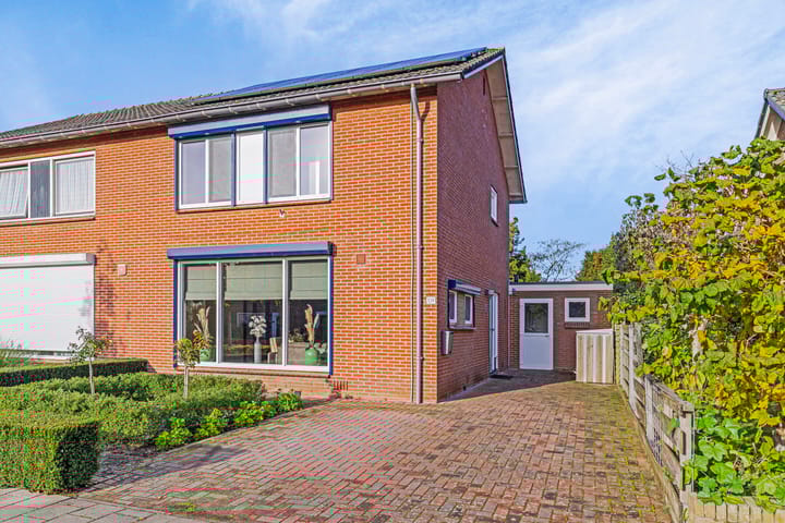 Foto 1 van Industrieweg 109