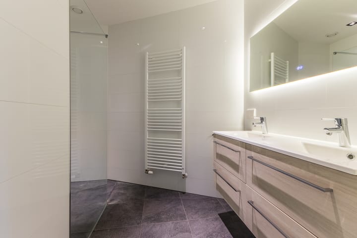 Foto 26 van Geuzenstraat 15-2