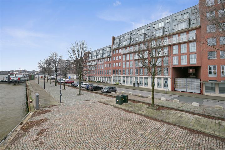 View photo 35 of Prins Frederikplein 525