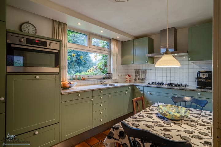 Foto 24 van Burgemeester Janssenstraat 28