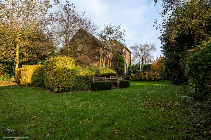 Foto 45 van Burgemeester Janssenstraat 28