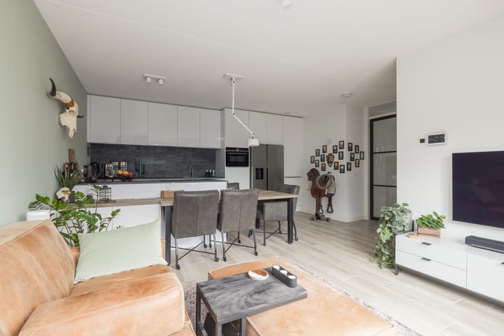 Foto 2 van Meeroever 2