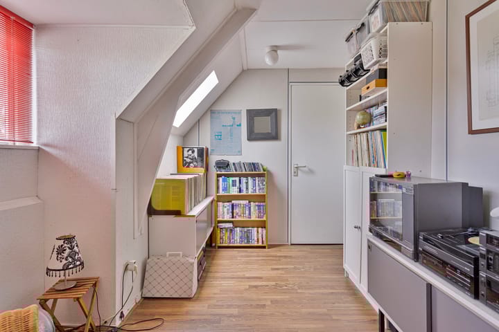 Photo 34 of Pieter de Hooghlaan 68