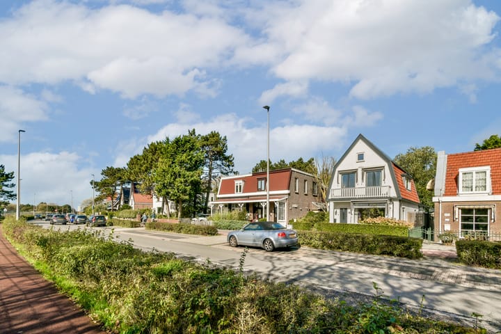 Foto 44 van Zandvoortselaan 143