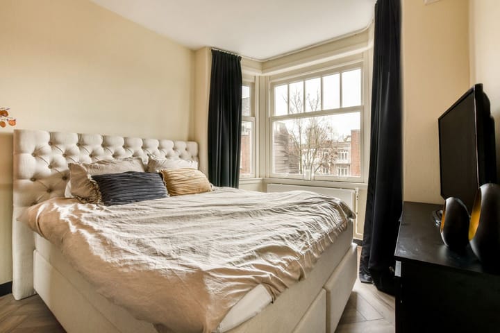 Foto 14 van Albert Neuhuysstraat 8-2