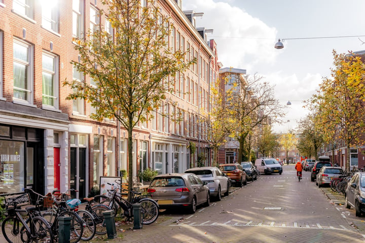 Bekijk foto van Fannius Scholtenstraat 75 1