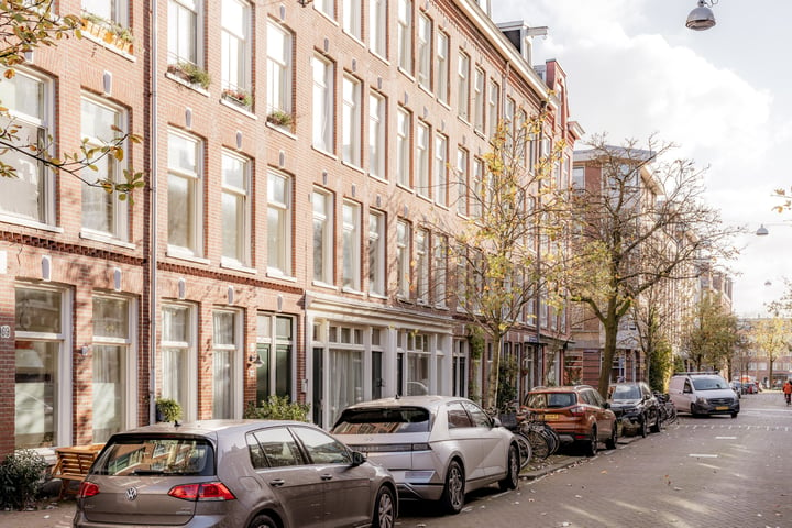 View photo 3 of Fannius Scholtenstraat 75-1