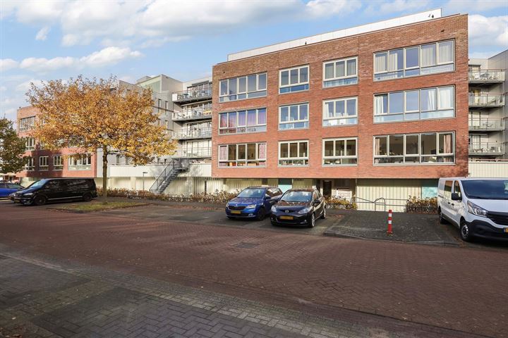 Bekijk foto 1 van Oldenallerhout 56