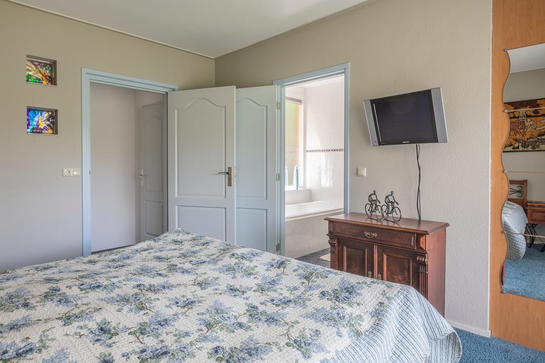 Foto 32 van Vaart N.Z. 182