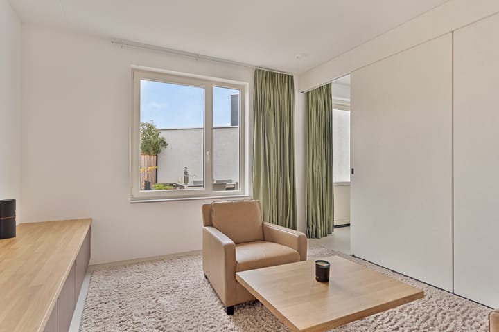 Photo 14 of Geenraderweg 32