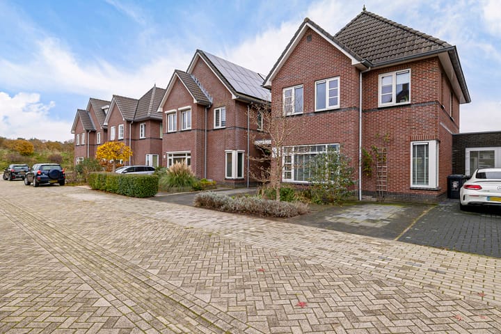 Foto 1 van Rozentuin 36