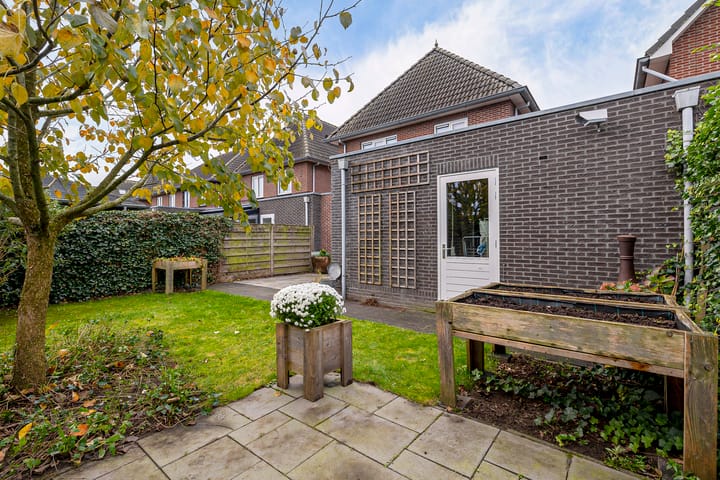 Foto 48 van Rozentuin 36