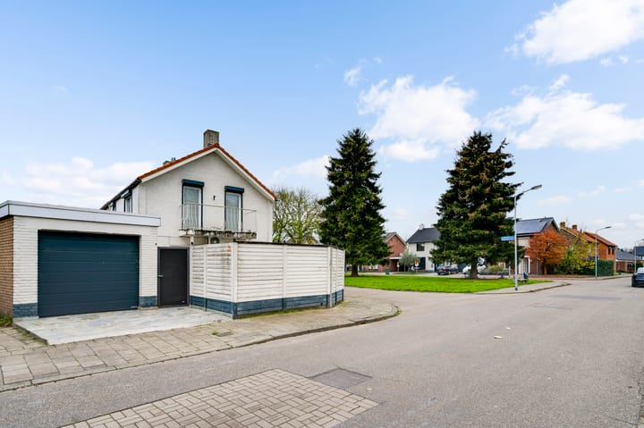 Foto 28 van Louis Beerenbrouckstraat 44