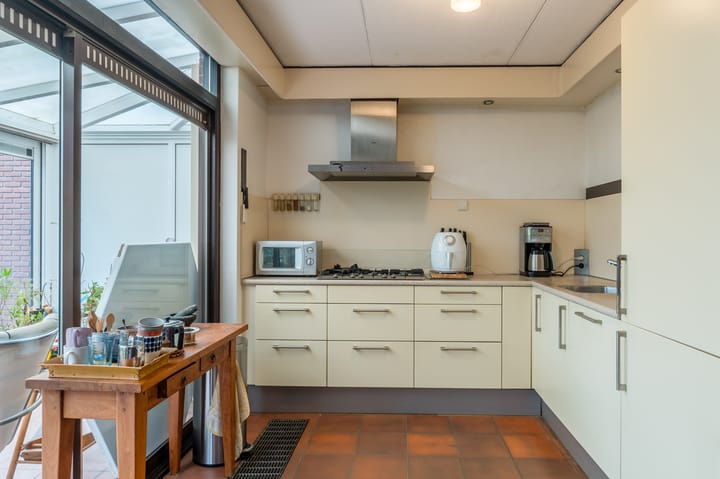 Foto 30 van Burgemeester le Coultrestraat 1